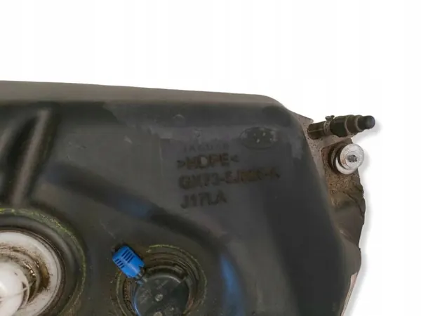 Tanque AdBlue Jaguar XE 2016 OEM GX735J228 image 5