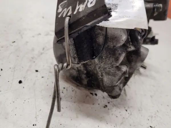 Compressore aria condizionata BMW OE 64528386650 image 5