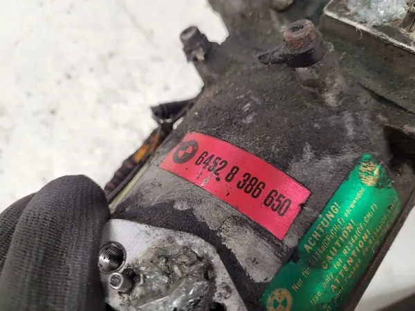 Compressore aria condizionata BMW OE 64528386650 image 8