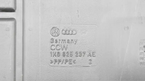 VW Touran I Motorhuv 1K0825237AE image 3