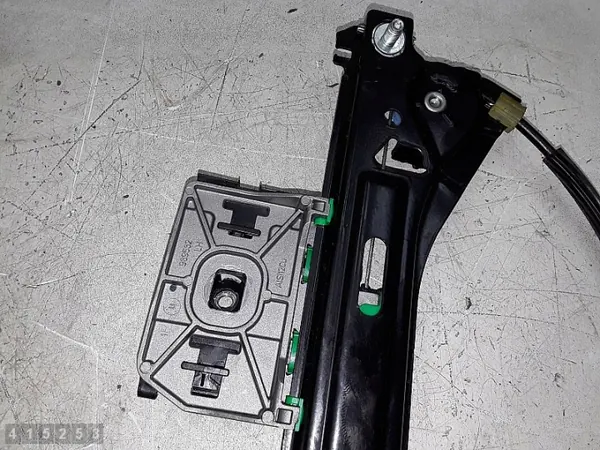 Audi A5 ikkunan säädin OEM 8K0959801A image 3