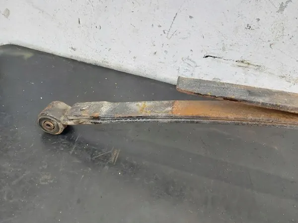 Mercedes T1 Van Hintere Blattfeder OEM 208 D 2.3 image 6