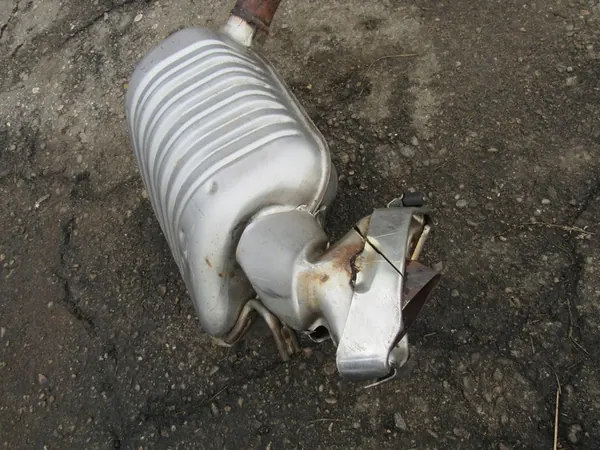 Système d'échappement Mercedes-Benz CLS C218 A2184900501 image 6