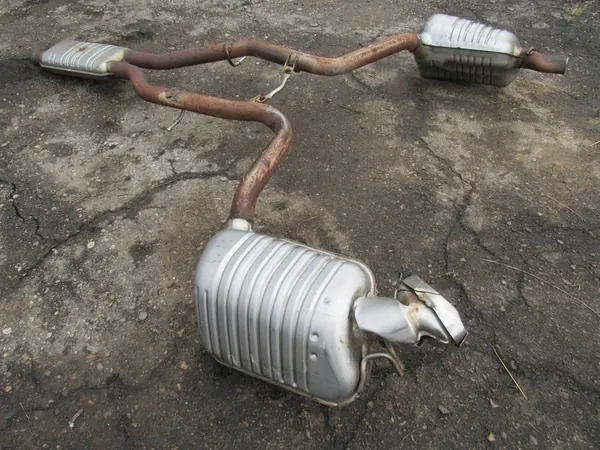 Système d'échappement Mercedes-Benz CLS C218 A2184900501 image 7