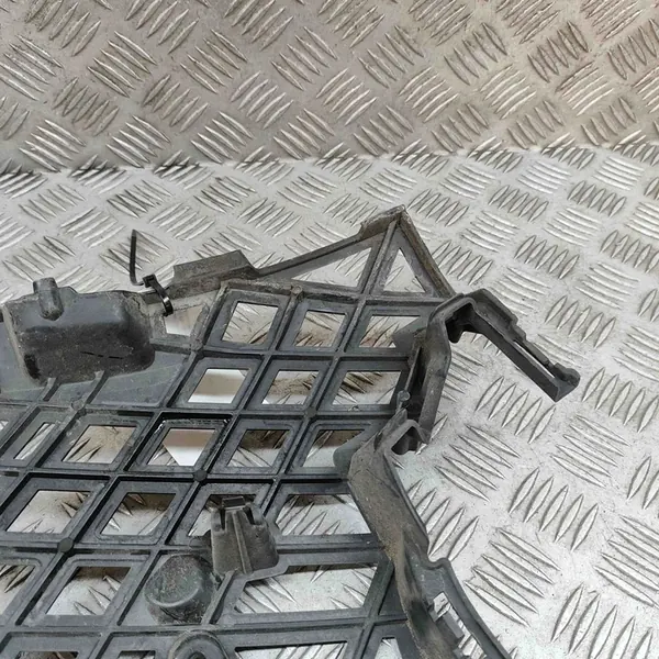 Scivolo Paraurti Anteriore Destro VW Passat B8 3G0807178 image 6