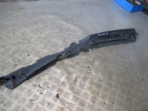 VW Passat B6 Saída de Ar 3C0121330 image 2