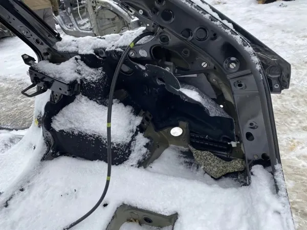 Aleta trasera derecha BMW 3 2019 OEM 291059 image 3