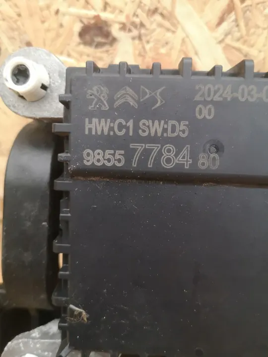 OEM 9855778480 tutkamäntä Peugeot 2008 II:lle image 4