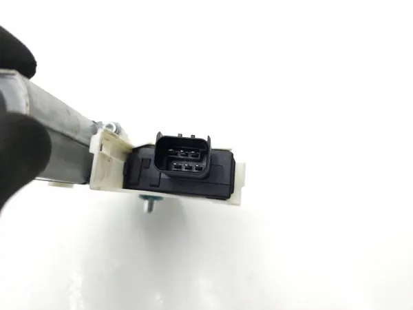 Tesla G31581100 Framdörrsfönsterregulator - Begagnad image 5