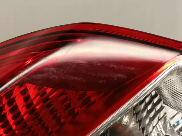 Lámpara trasera izquierda OPEL CORSA D 93190950 image 4