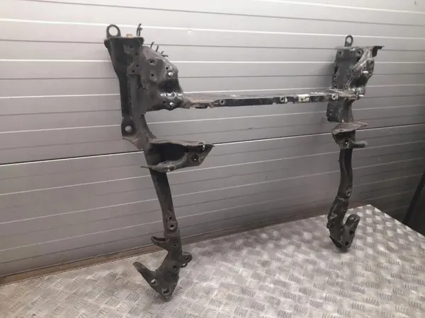 Berço Suspensão Dianteira OEM 4G0399543 Audi A6 C7 image 5