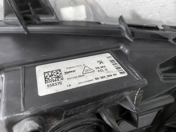 OEM 9836230980 DRL derecho para Peugeot 3008/5008 II image 5