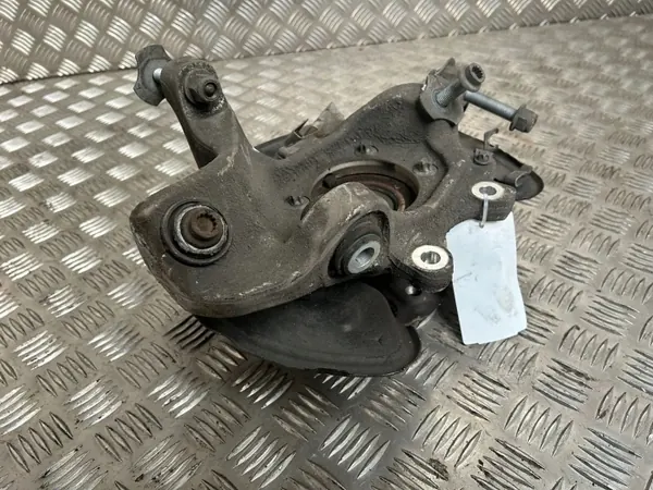 UTO61355 Moyeu de roue arrière pour Mercedes E W213 2017 image 4