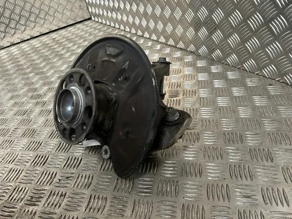 UTO61355 Moyeu de roue arrière pour Mercedes E W213 2017 image 9