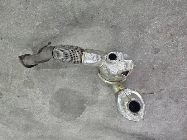 Ford Kuga III DPF-Filter OEM 82529633 - Gebraucht image 2