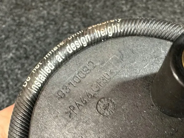 OEM 5010130797 Ohjaamon ilma-iskunvaimennin Renault Kerax image 5