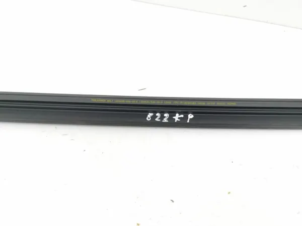 Joint de vitre avant Tesla AMD145379 - Occasion image 3