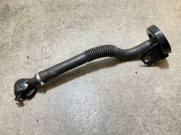 Oljefyllningsrör OEM 01275 för Mercedes-Benz 2.0L diesel image 2