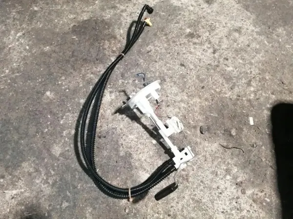 Kraftstoffstandssensor OEM 5N0919673J für VW TIGUAN image 2