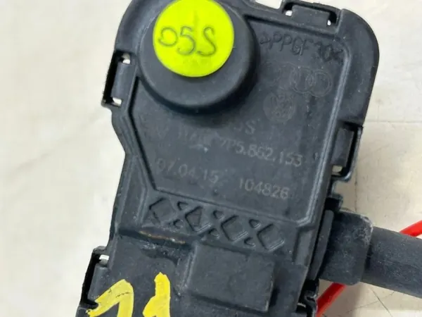 Tapa de llenado combustible OEM 7P5852153 Porsche Cayenne image 3