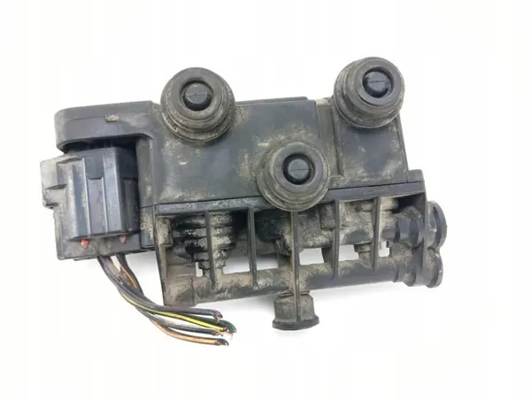 Land Rover Luftfederungsventil OEM RVH000055 image 4