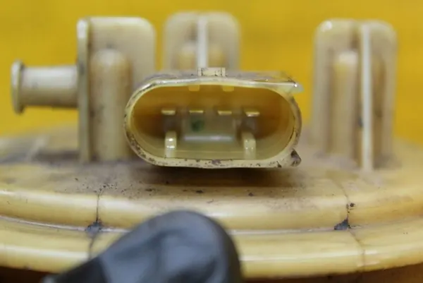 Bomba de combustible Mercedes-Benz A9064703094 image 9