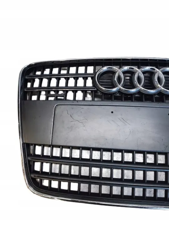 Audi Q7 Framstötskåpsgallret OEM 4L0853651 image 5