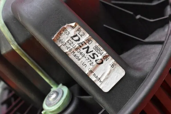 Motor de Ventilador BMW E90 E91 2004-2010 OEM 985466N image 7