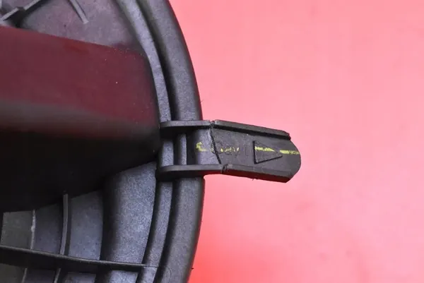 Motor de Ventilador BMW E90 E91 2004-2010 OEM 985466N image 8