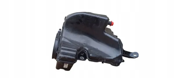 Réservoir AdBlue OEM 2Q0131877G pour VW Polo VI image 6