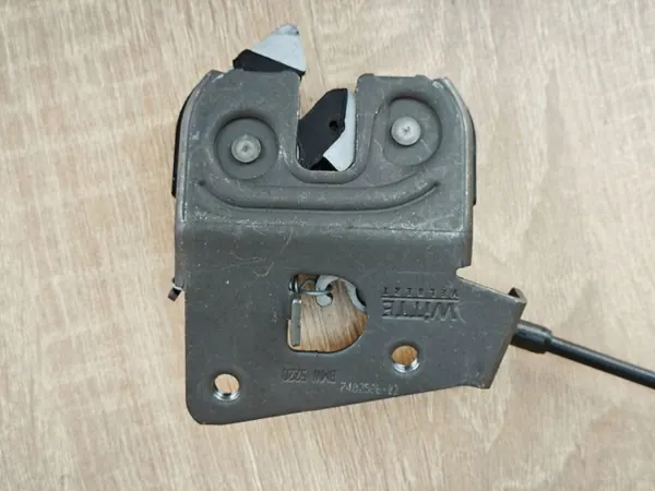 OEM 7402586 takaistuimen linkkilukko BMW 4 G23 image 4