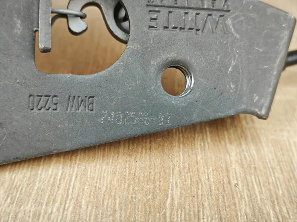 OEM 7402586 takaistuimen linkkilukko BMW 4 G23 image 5