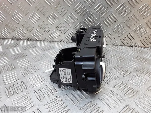 Module de contrôle climatique VW Beetle 2014 90151905 image 2