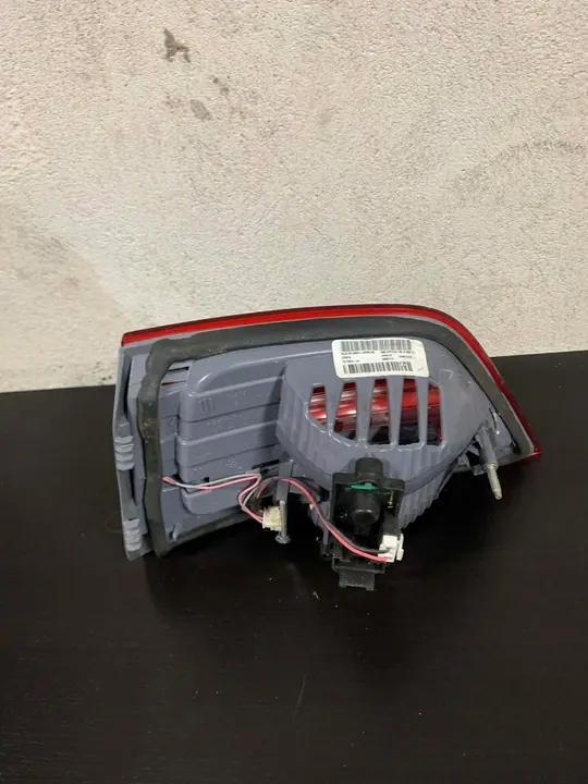 BMW X3 F25 Luz LED Trasera Izquierda 7217313-12 OEM image 4