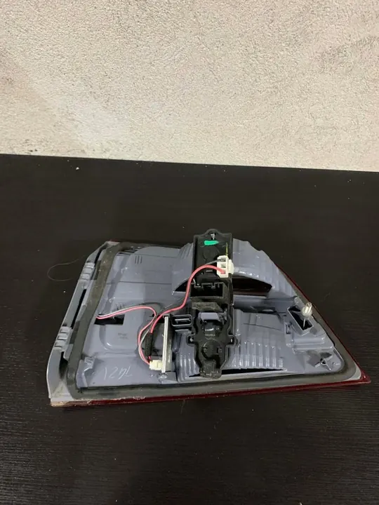 BMW X3 F25 Luz LED Trasera Izquierda 7217313-12 OEM image 5