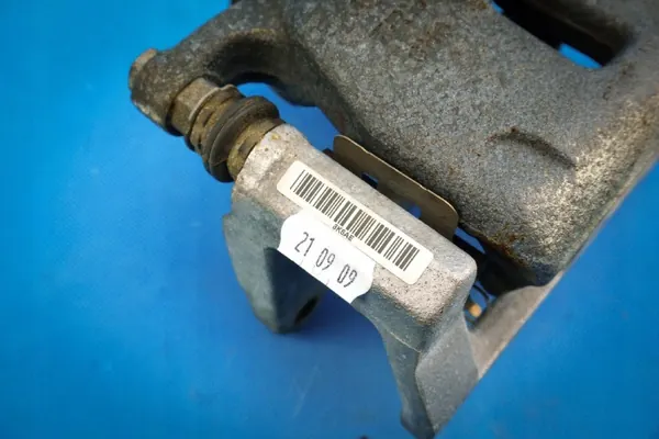 Bakre bromsok OEM 8K0615406AE för Audi A4/A5 image 9
