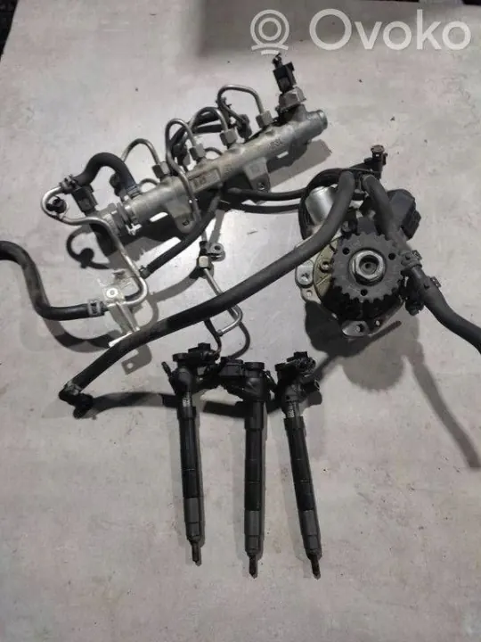 Pompe à injection OEM 04B130277J pour VW/Audi image 2