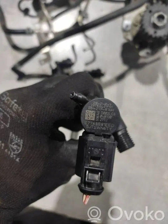 Pompe à injection OEM 04B130277J pour VW/Audi image 8