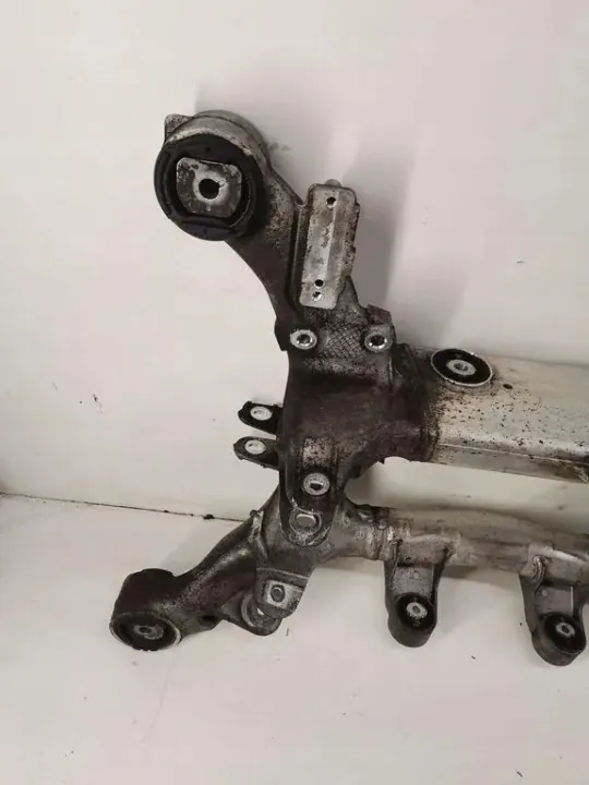 BMW F01 F02 Hinterer Schlittenwagen OEM 6775884 image 3