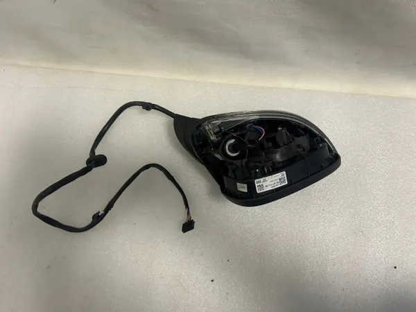 Audi A4 8W rechter spiegel OEM 8W1857410 - Gebruikt image 4