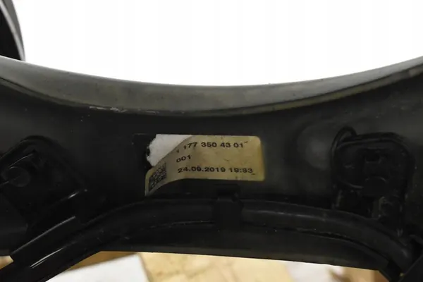 Left Rear Hub Knuckle Shock Absorber Mercedes W177 image 5