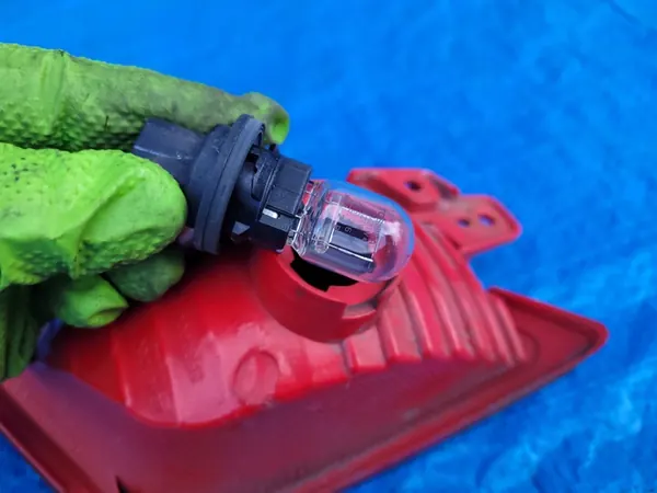 OPEL Mokka A Vänster Bakre Reflektor 95418171 image 3