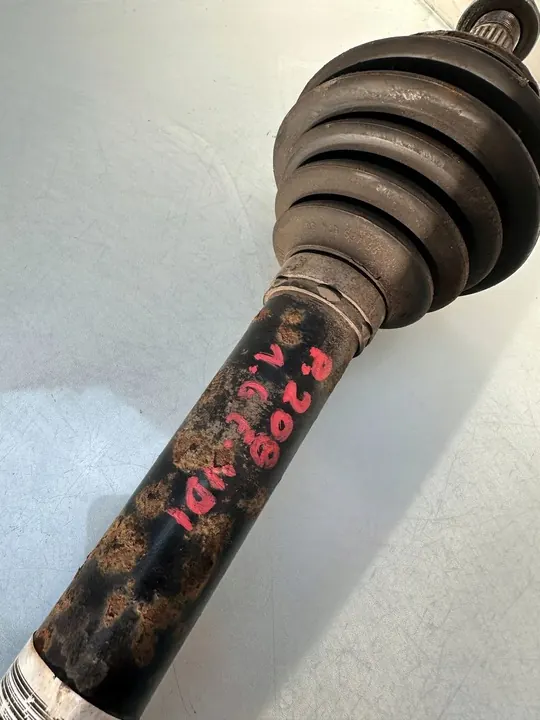 Arbre de transmission gauche Peugeot 208 I 1.6 Blue HDI 9656135280 image 4