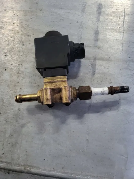 Vanne électromagnétique chauffe-eau Scania R Euro 6 2112552 image 4