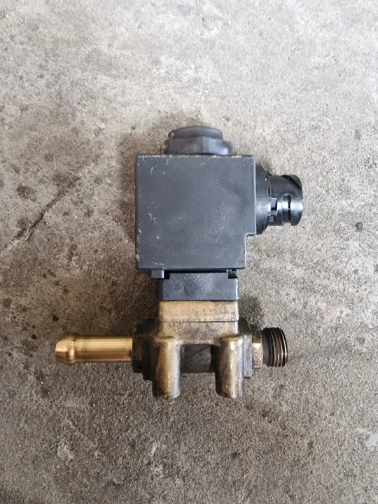 Vanne électromagnétique chauffe-eau Scania R Euro 6 2112552 image 9