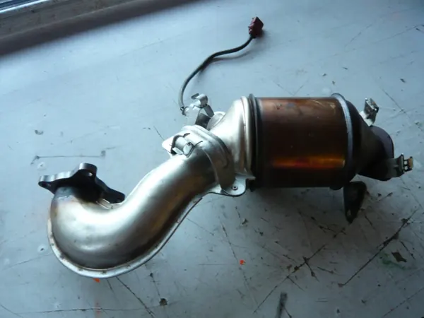 Katalysaattori OEM 1K0131701CG 1.4 TSI:lle image 2