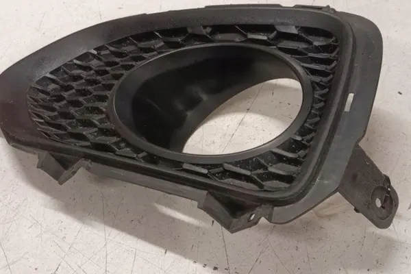 Grade de farol de neblina Kia Sorento I 865232P010 image 2