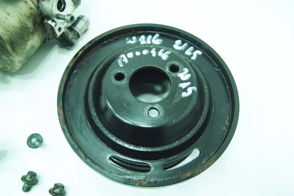 Pompe de direction Mercedes OEM 0044665701 Occasion image 4