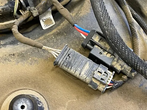 Mercedes AdBlue-pump OEM A2044705502 för GLK X204 image 3