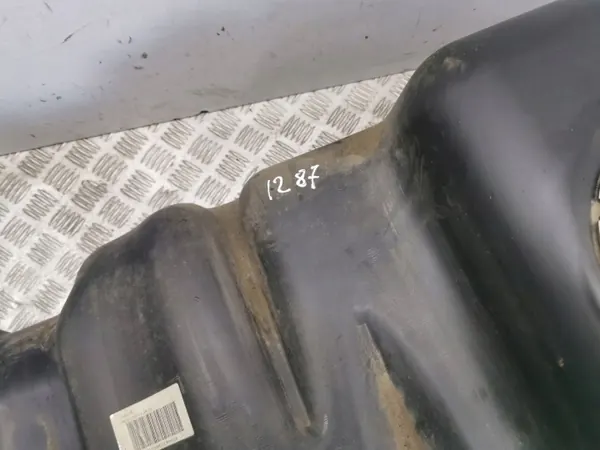 Bränsletank OEM AMD202451 för Nissan Navara D23 image 10